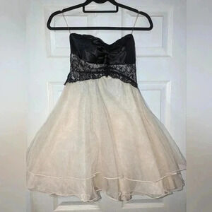 Junior dress, Size 3